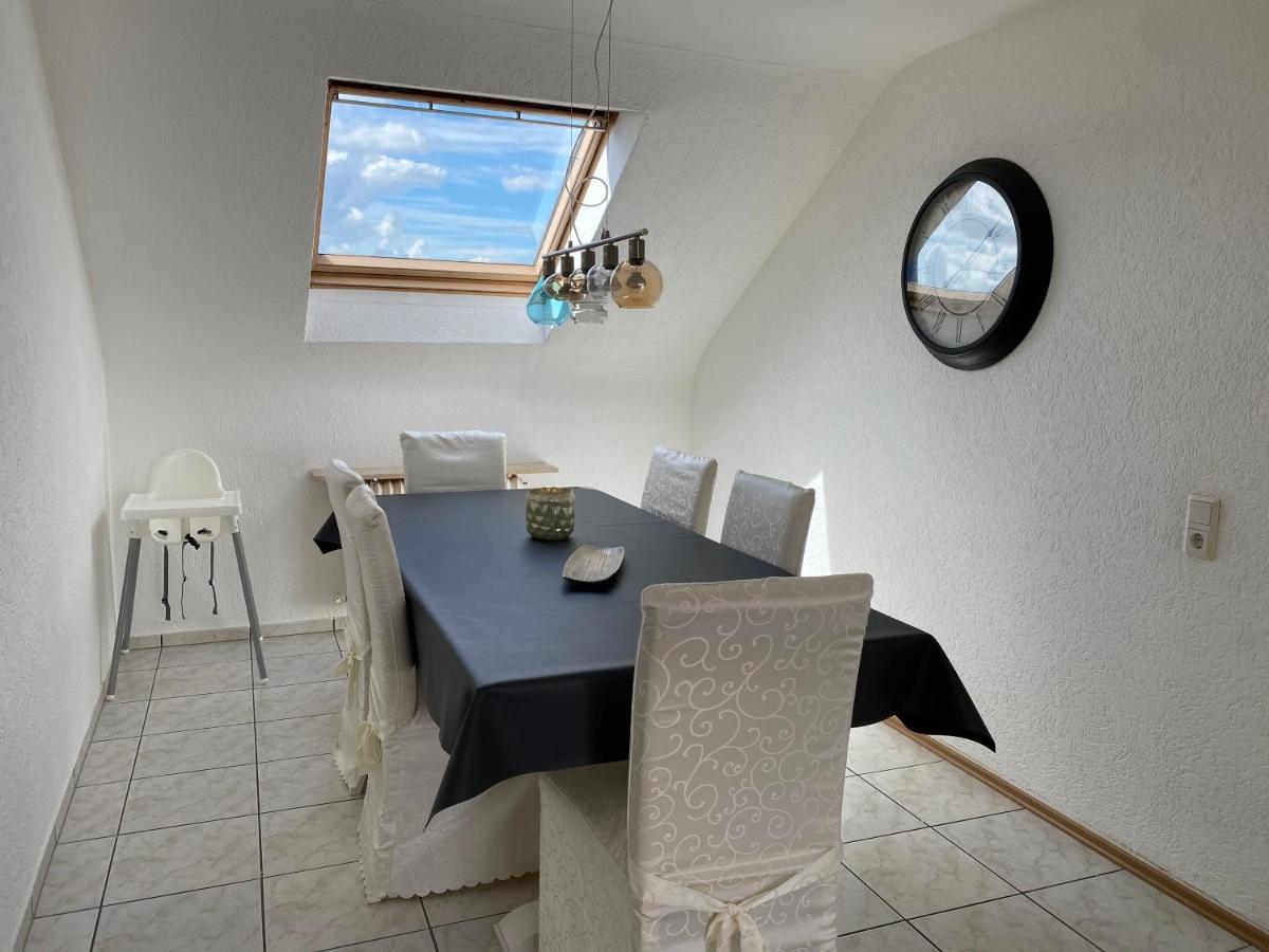 Moderne Ferien-Dachwohnung in idyllischer Lage Neuweiler  Exterior foto